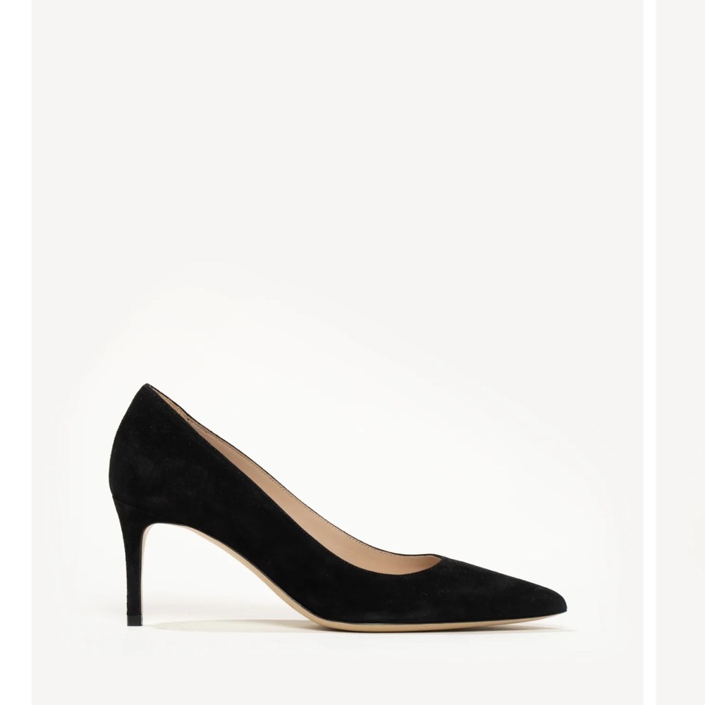 Elegant Black Women's Pumps